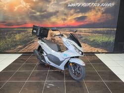 2024 Honda PCX125 SILVER