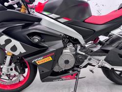 2021 Aprilia RS 660 RS Black