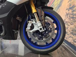 2015 Yamaha YZF-R1 M BLUE