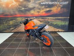 2024 Ktm 990 DUKE ORANGE