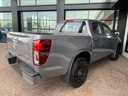 2025 Mazda BT-50 XT