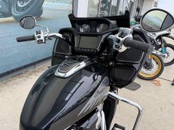2021 Indian Challenger Limited Challenger Black
