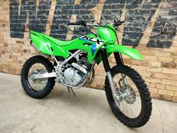2027 KAWASAKI KLX230R S ENDURO GREEN