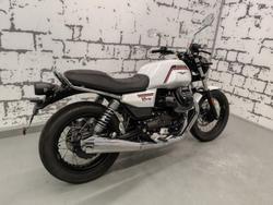 2025 Moto Guzzi V7 Special Special White