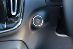2026 Volvo XC40 Ultra B4 Dark
