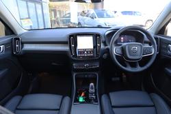 2026 Volvo XC40 Ultra B4 Dark
