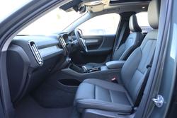 2026 Volvo XC40 Ultra B4 Dark