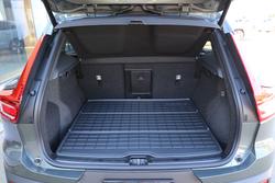2026 Volvo XC40 Ultra B4 Dark