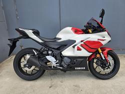 Yamaha YZF-R3 70TH Anniversary
