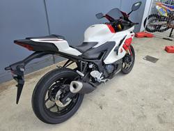 2026 Yamaha YZF-R3 70th Anniversary R3 White