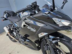 2021 Kawasaki Ninja 400 (EX400G) Ninja Grey