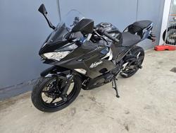 2021 Kawasaki Ninja 400 (EX400G) Ninja Grey