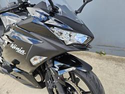 2021 Kawasaki Ninja 400 (EX400G) Ninja Grey