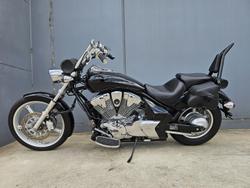 2010 Honda VT1300CS Fury Black