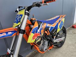 2015 KTM 250 SX-F SX-F Orange