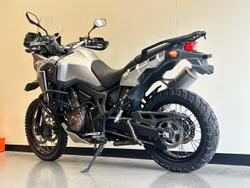 2016 Honda Africa Twin (CRF1000L) Africa Twin Silver