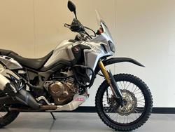 2016 Honda Africa Twin (CRF1000L) Africa Twin Silver