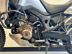 2016 Honda Africa Twin (CRF1000L) Africa Twin Silver
