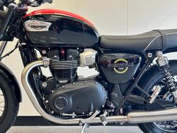 2026 Triumph Bonneville T100 (900cc) Bonneville Black