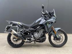 CFMOTO 450MT