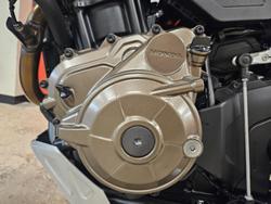2025 Honda Africa Twin ES (CRF1100A3) Africa Twin White