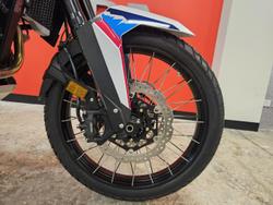 2025 Honda Africa Twin ES (CRF1100A3) Africa Twin White