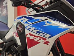 2025 Honda Africa Twin ES (CRF1100A3) Africa Twin White