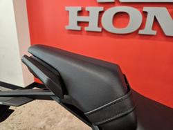 2023 Honda CB300R (CB300RA) CB300 Red
