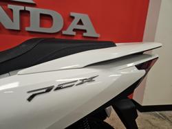 2025 Honda PCX 125 PCX White