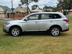2020 Mitsubishi Outlander ES ZL MY21 AWD Sterling Silver