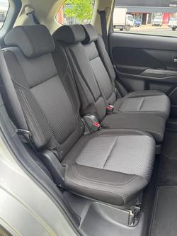 2020 Mitsubishi Outlander ES ZL MY21 AWD Sterling Silver
