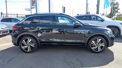 2025 VOLKSWAGEN T-ROC R-LINE