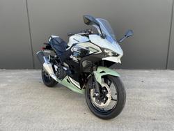 2026 Kawasaki Ninja 500 SE Ninja Beige