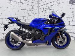 2025 Yamaha YZF-R1 R1 Blue
