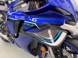 2025 Yamaha YZF-R1 R1 Blue