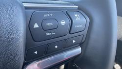 2026 Isuzu D-MAX LS-U MY25.5 4X4 Dual Range Moonstone White