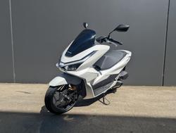 2025 Honda PCX 125 PCX