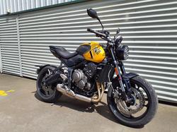 2026 Triumph Trident 660 Trident Yellow