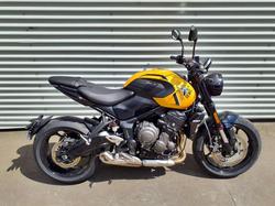 Triumph Trident 660