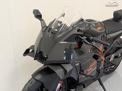 2026 KTM 990 RC R RC Black