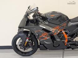 2026 KTM 990 RC R RC Black