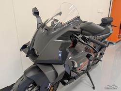 2026 KTM 990 RC R RC Black