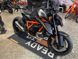 KTM 1390 Super Duke R