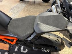 2026 KTM 1390 Super Duke R Super Duke Black