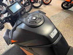 2026 KTM 1390 Super Duke R Super Duke Black