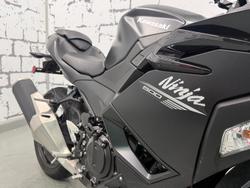 2026 Kawasaki Ninja 500 (EX500G) Ninja Black