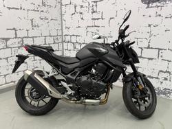 2025 Honda CB750 Hornet CB Black