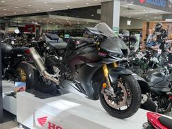 2026 Honda CBR1000RR-R SP ABS Fireblade Fireblade Black