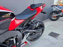 2017 Honda CBR1000RRA ABS Fireblade Fireblade Red