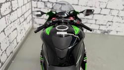 2017 Kawasaki Ninja ZX-10R KRT Replica (ZX1000R) Ninja Green